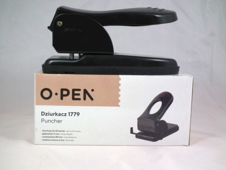 Dziurkacz OPEN AMA1779 65kartek